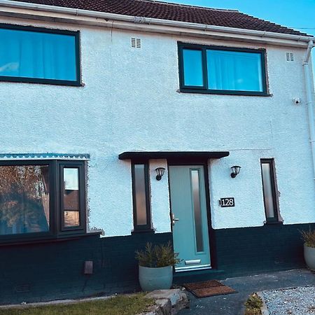 Entire Charming 5-Bed House In Darwen Blackburn Bb1 Free Parking Roadside Rishton Екстериор снимка