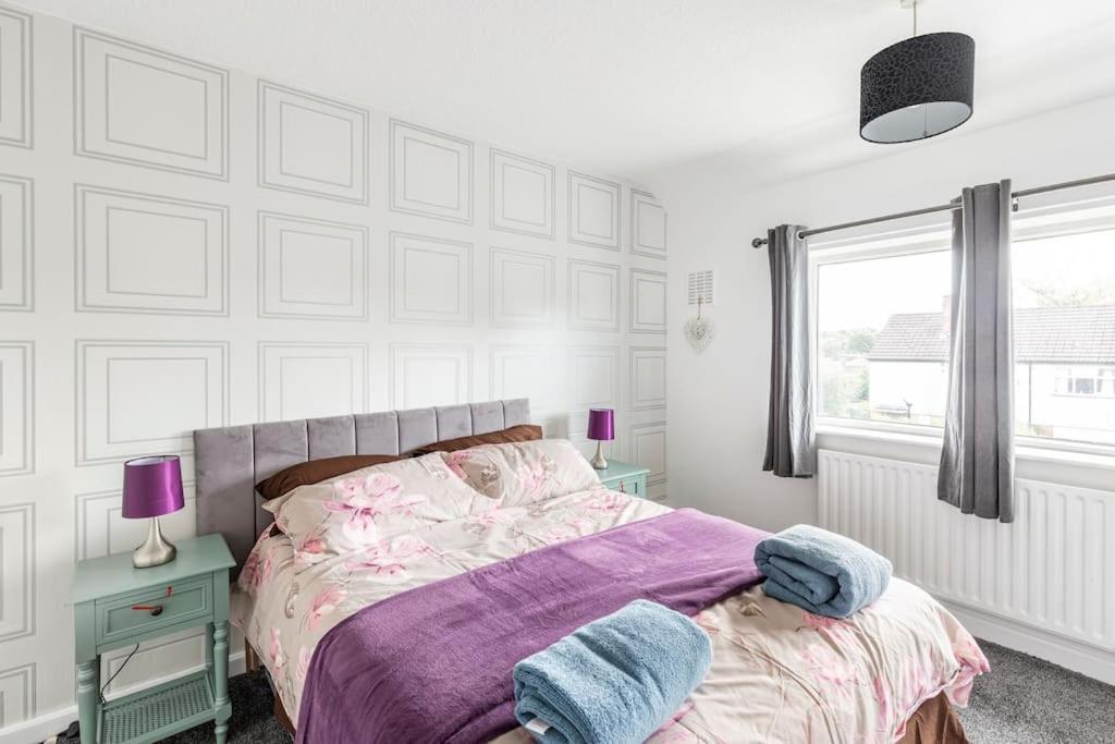 Entire Charming 5-Bed House In Darwen Blackburn Bb1 Free Parking Roadside Rishton Екстериор снимка
