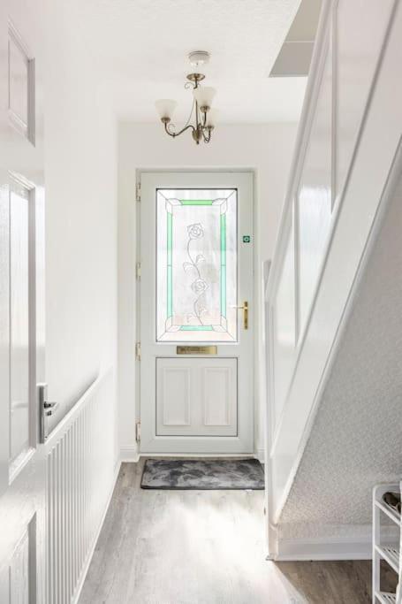 Entire Charming 5-Bed House In Darwen Blackburn Bb1 Free Parking Roadside Rishton Екстериор снимка